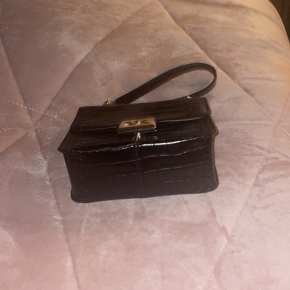 Black Kors Shoulder Bag - Picture 5 of 7